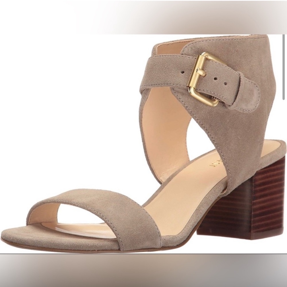 Nine West Garden Bay Suede tan grayish ankle strap buckle block heels‎ sandals 9